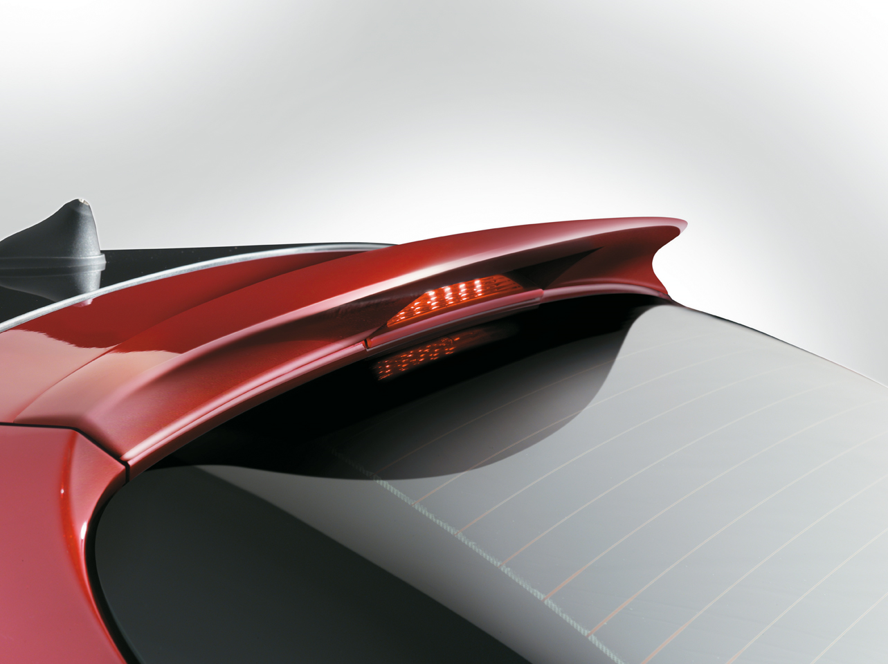 Spoiler alettone posteriore su portellone per Fiat Bravo  fiat