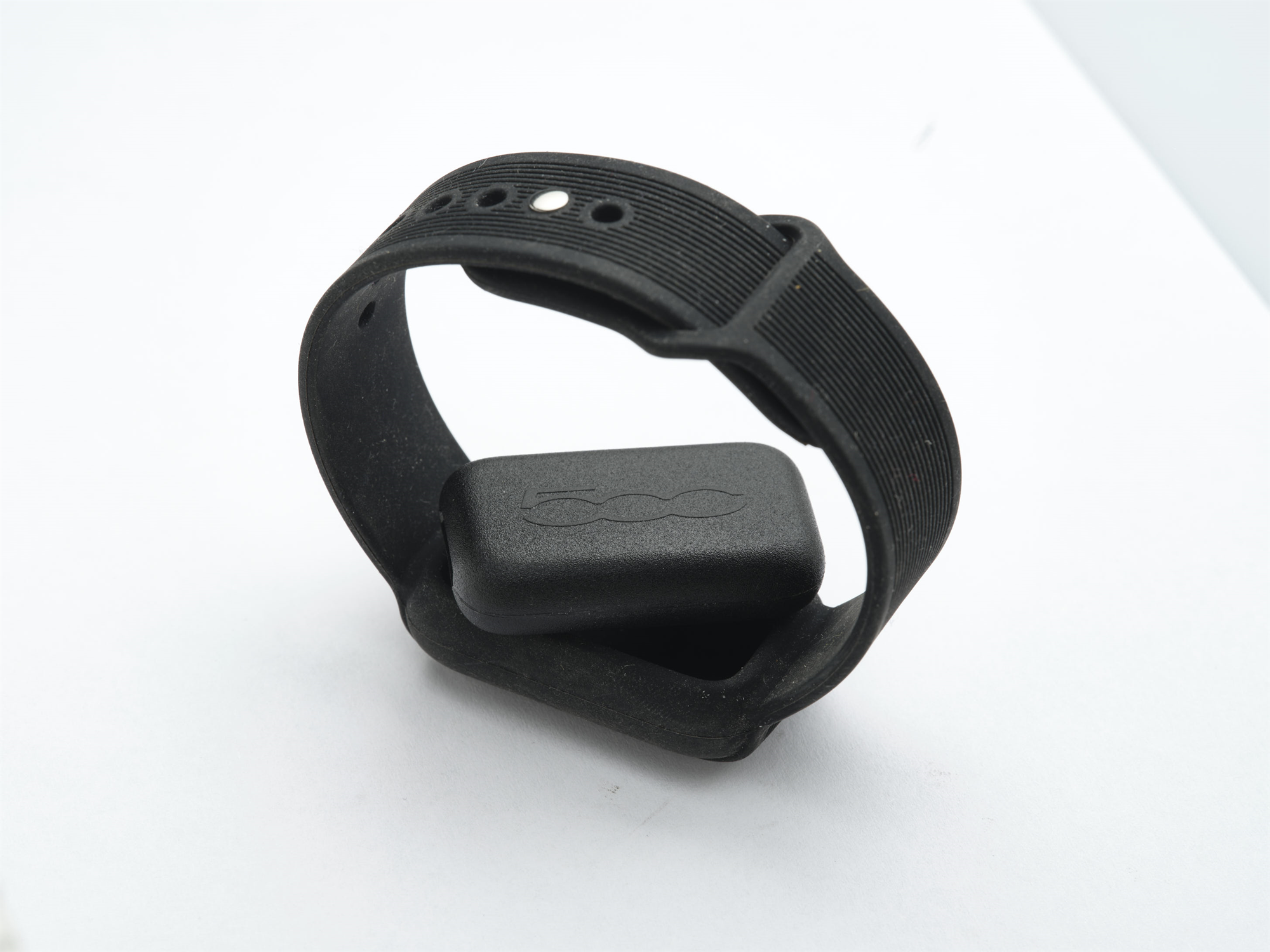 BRACCIALE CON LOGO 500 PER CHIAVE AUTO  fiat