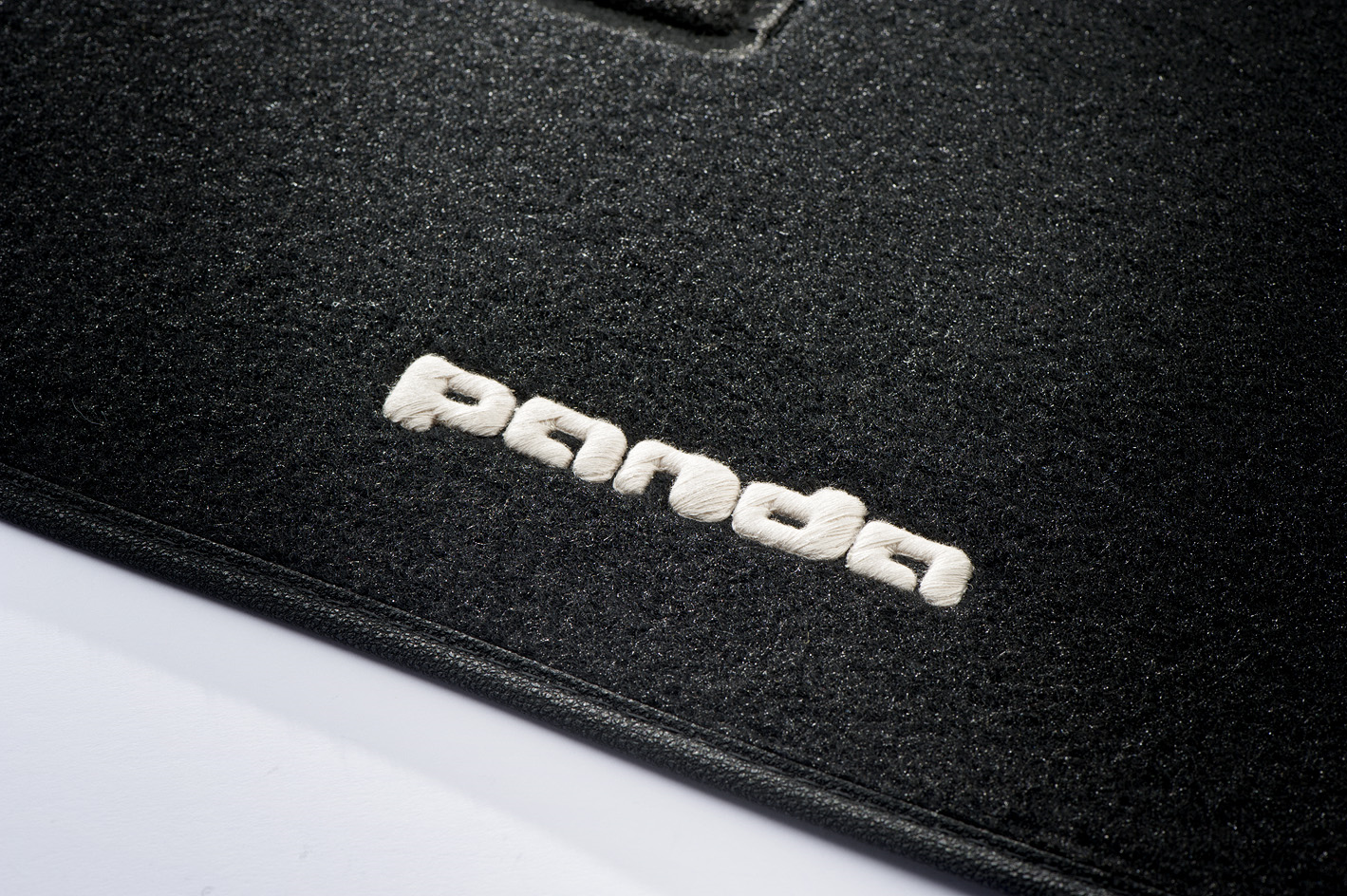 Sovratappeti Impervius Con Ricamo 3D Logo Vettura  fiat
