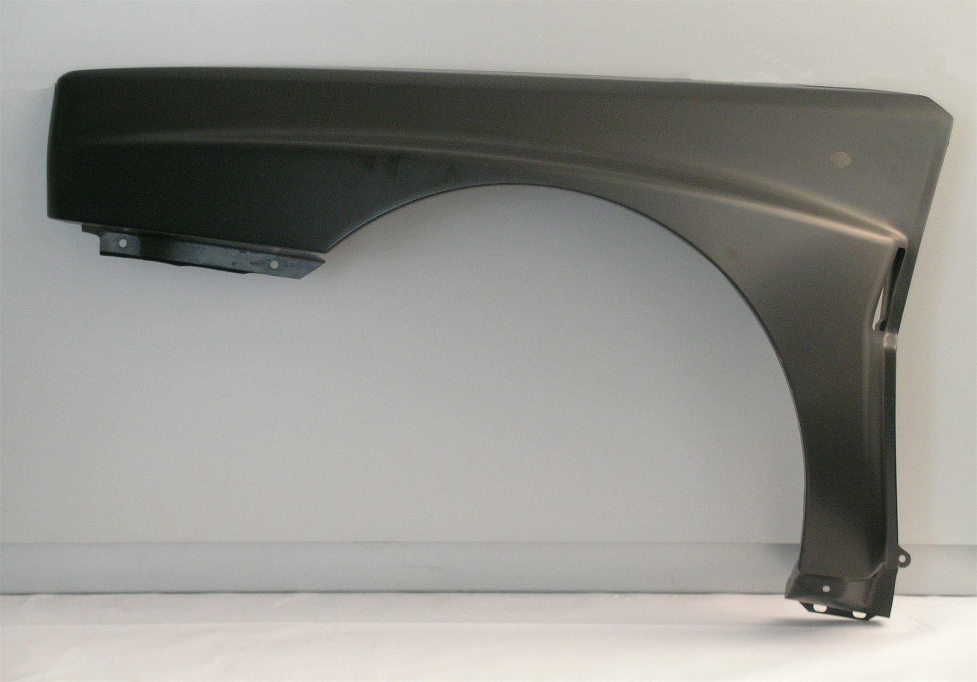 Parafanghi Anteriore Sinistro per Lancia Delta Integrale undefined