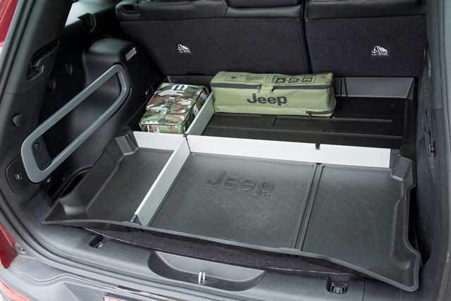 Revêtement interne pour coffre à bagages  jeep