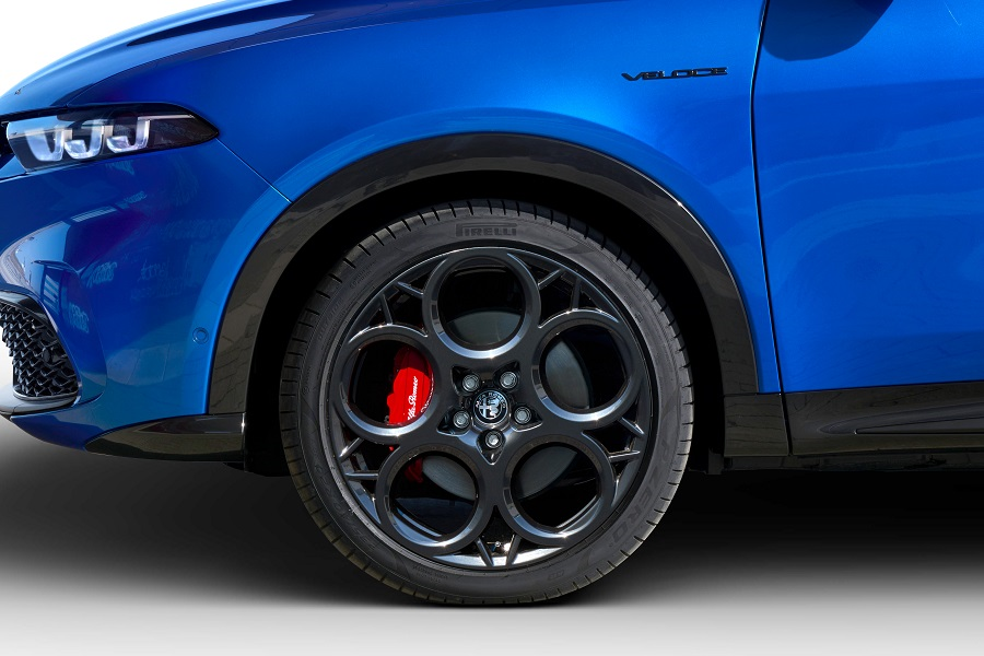 Insignias tapacubos para llantas de aleación para Alfa Romeo  alfa-romeo