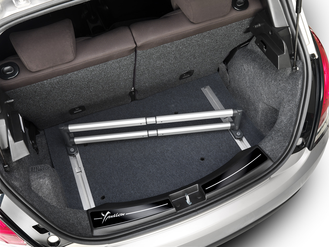 Barre télescopique pour organisateur de coffre à bagages fiat