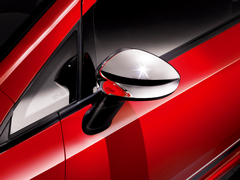 Coques chromées pour rétroviseurs fiat