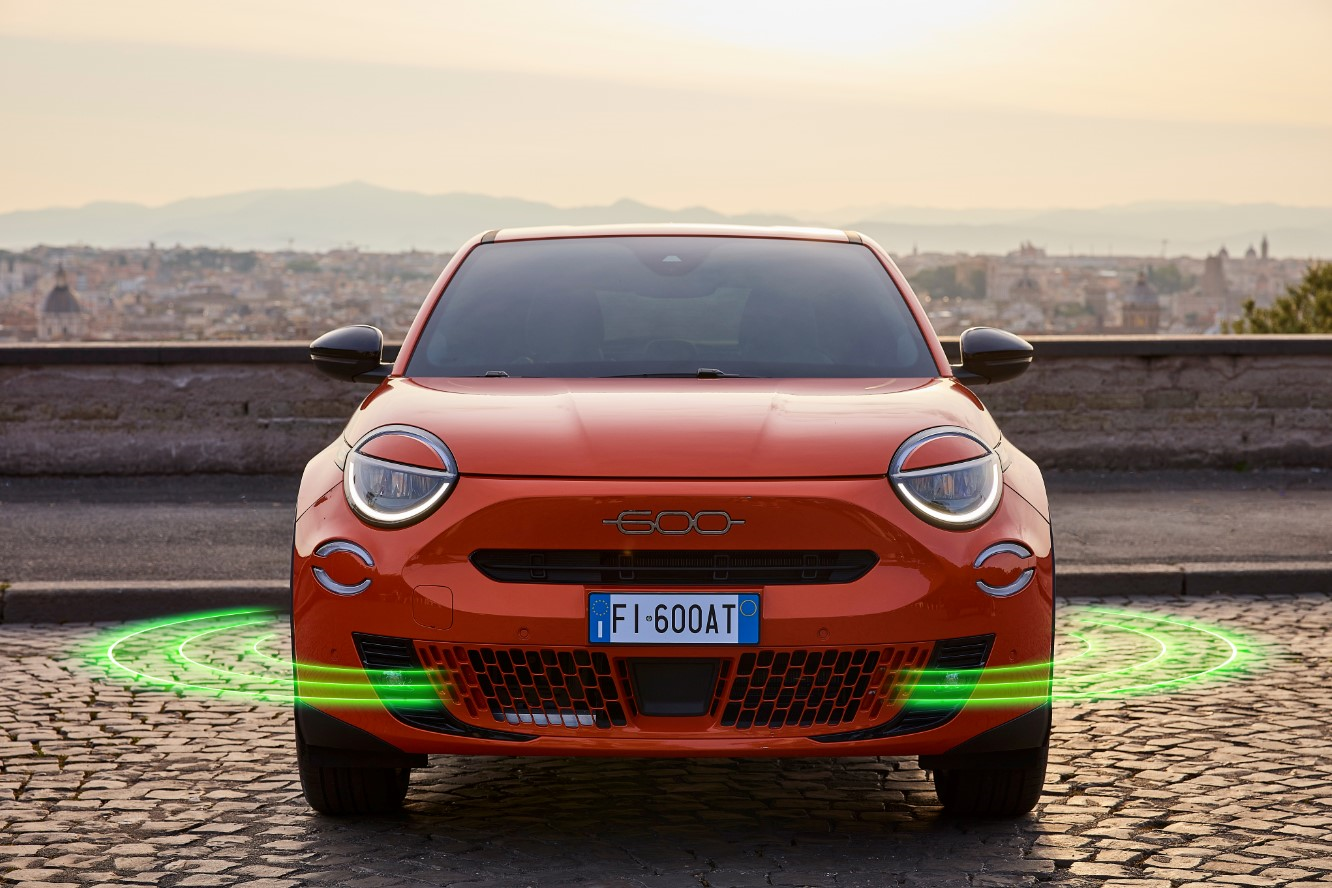 SENSORI DI PARCHEGGIO ANTERIORI  fiat
