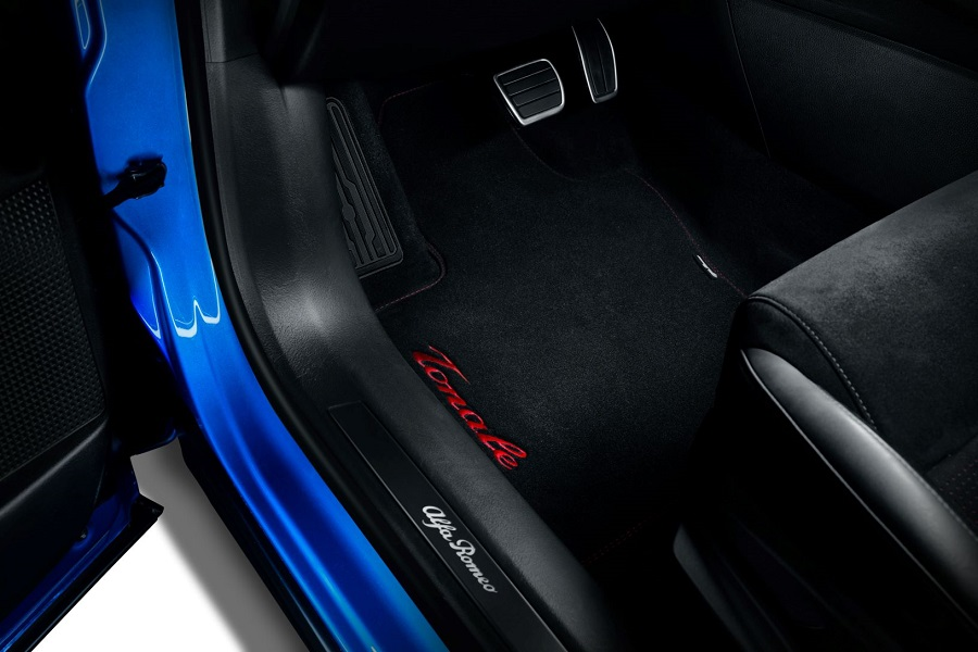 Tappetini in moquette per Alfa Romeo  undefined