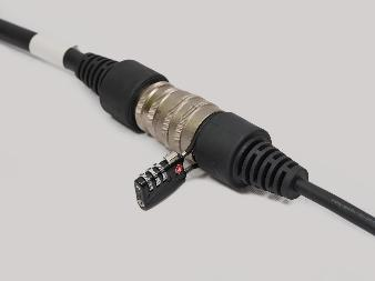 Seguro de adaptador de cargador universal  undefined