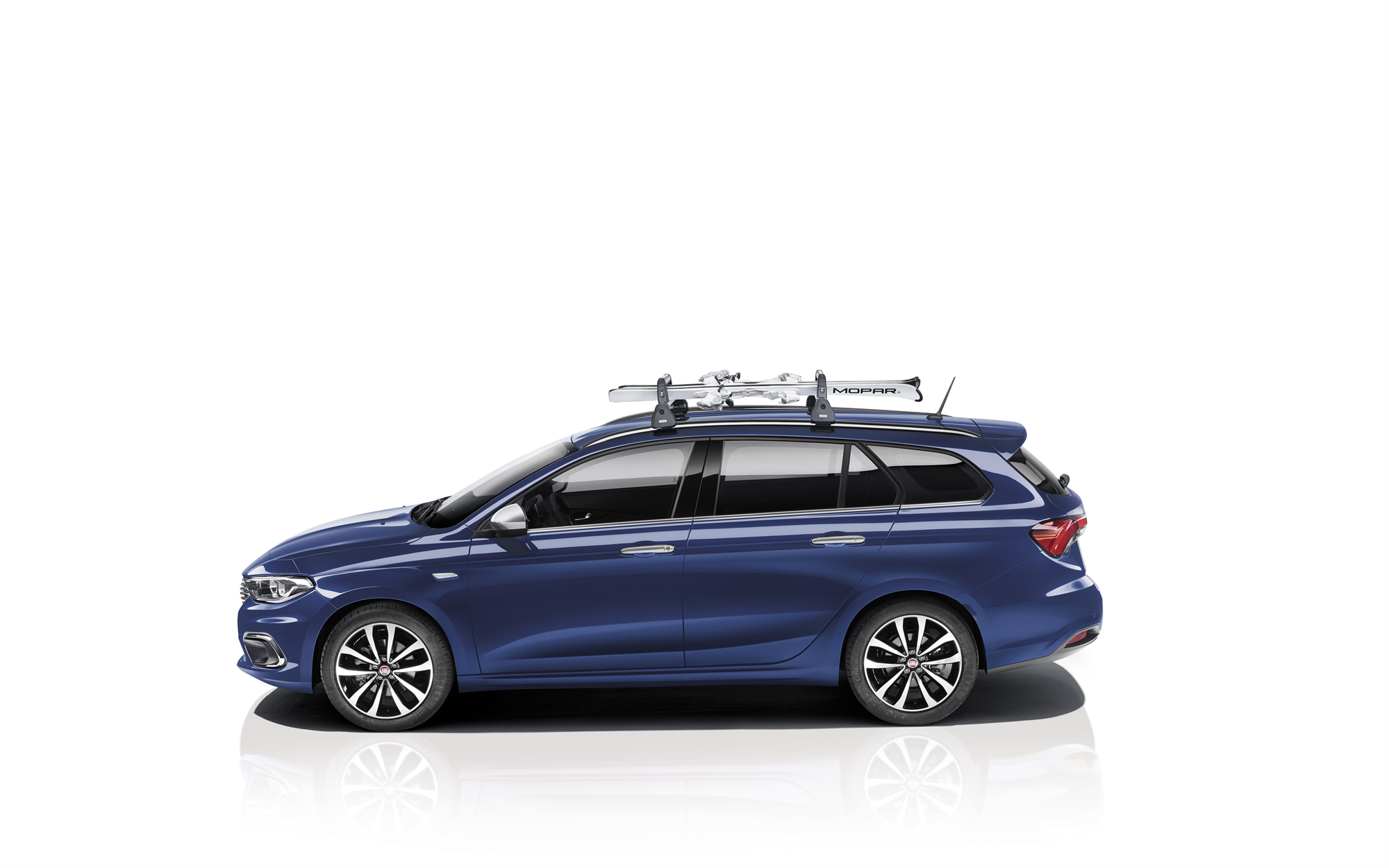 Portasci e portasnowboard per barre portatutto  fiat